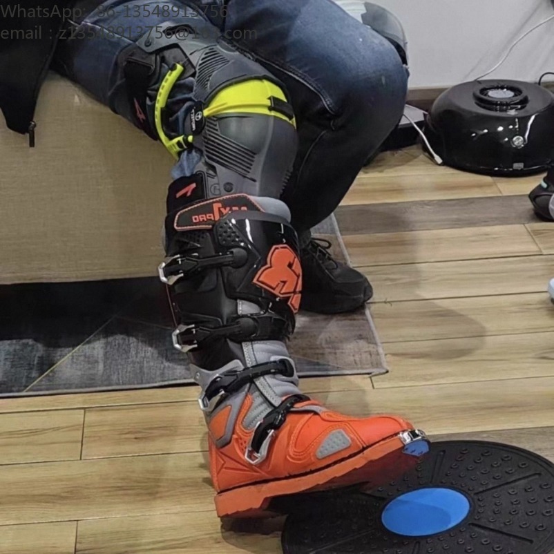 Off-Road Motorcycle Exoskeleto - Riding Gear recension och pris